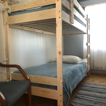 بيت شباب Rena Hostel *